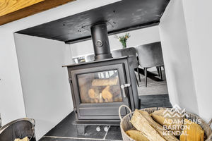 Photo 25- click for photo gallery